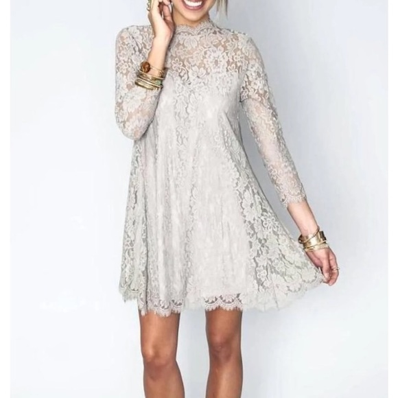 Show Me Your MuMu Dresses & Skirts - 🍁 SMYM Lindy Lace Dress